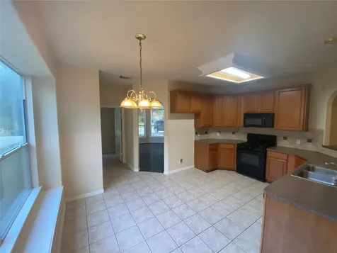 9210 Hidden Lake E Magnolia TX 77354