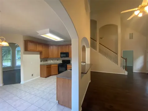 9210 Hidden Lake E Magnolia TX 77354