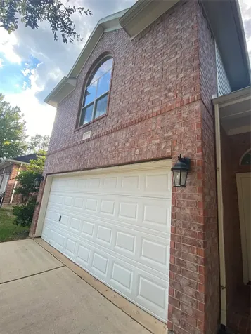 9210 Hidden Lake E Magnolia TX 77354