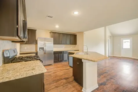 9919 Shimmering Lakes Drive Rosharon TX 77583