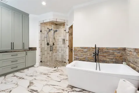 522 Whispering Meadow Magnolia TX 77355
