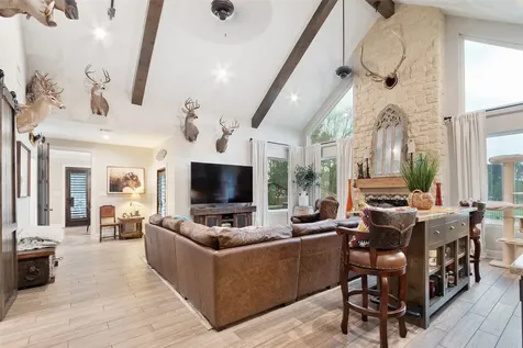 522 Whispering Meadow Magnolia TX 77355