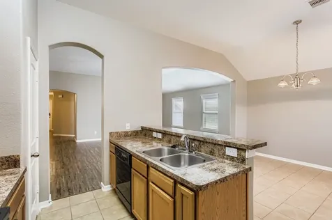 13560 Lake Breeze Lane Willis TX 77318