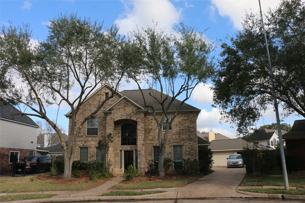 1751 Heddon Falls Drive Sugar Land TX 77479