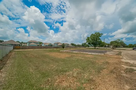13449 Fm 1764 Road Santa Fe TX 77510