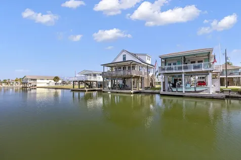 16715 Montego Way Jamaica Beach TX 77554