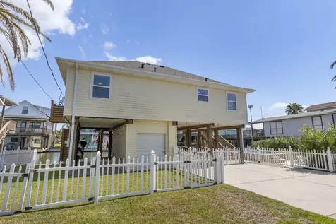 16715 Montego Way Jamaica Beach TX 77554