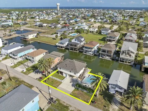 16715 Montego Way Jamaica Beach TX 77554