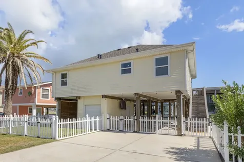 16715 Montego Way Jamaica Beach TX 77554