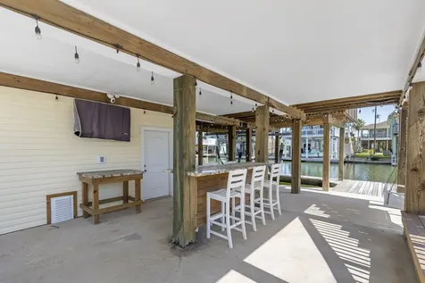 16715 Montego Way Jamaica Beach TX 77554