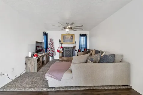 7600 Emmett F Lowry Expressway 1102 Texas City TX 77591