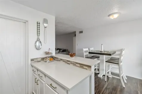 7600 Emmett F Lowry Expressway 1102 Texas City TX 77591
