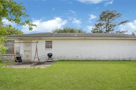 12326 South Drive Houston TX 77099