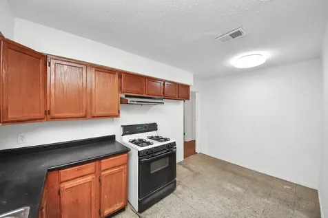 201 Delta Street Pasadena TX 77506