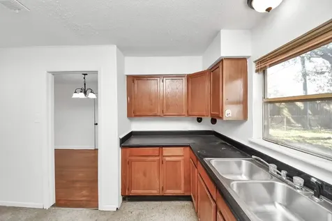 201 Delta Street Pasadena TX 77506