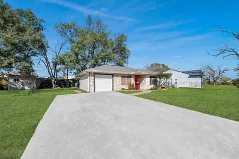 201 Delta Street Pasadena TX 77506