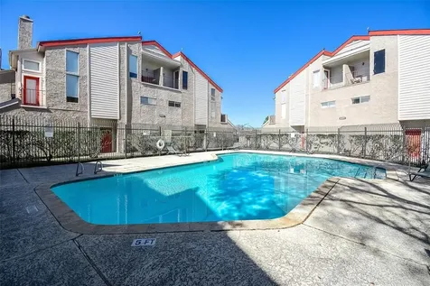 10855 Meadowglen Lane 721 Houston TX 77042