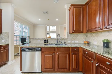 1243 Glenwood Canyon Lane Houston TX 77077