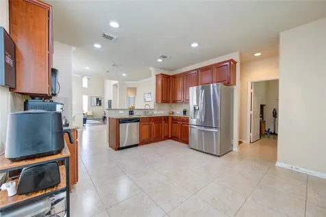 1243 Glenwood Canyon Lane Houston TX 77077