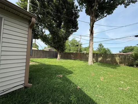 1807 Firwood Drive Pasadena TX 77502