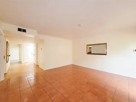 2243 W Alabama Street B Houston TX 77098