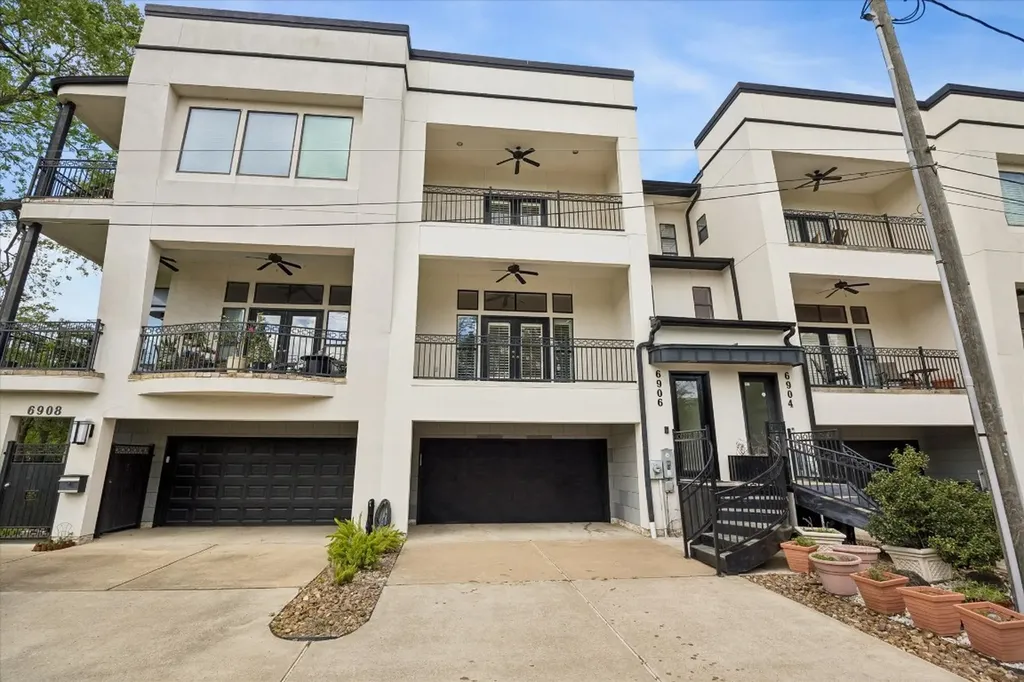 6906 Sewanee Street Houston TX 77025