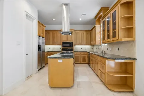 6906 Sewanee Street Houston TX 77025
