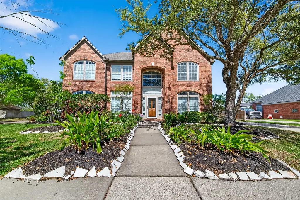 4303 Noble Oak Trail Houston TX 77059