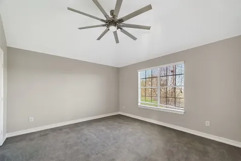 4303 Noble Oak Trail Houston TX 77059