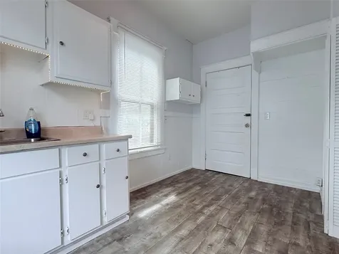 1924 26th Street Galveston TX 77550