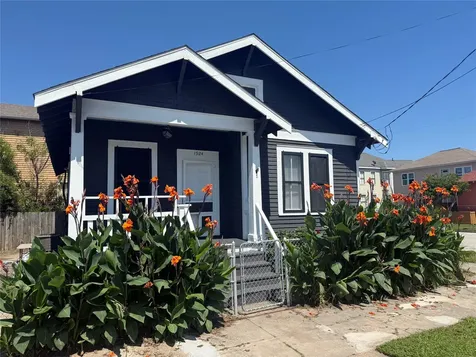 1924 26th Street Galveston TX 77550