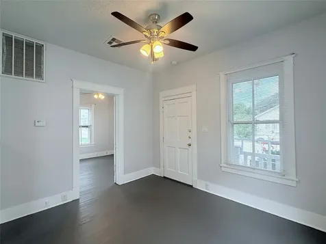 1924 26th Street Galveston TX 77550