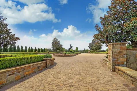 2020 Stallion Lakes Avenue Hockley TX 77447