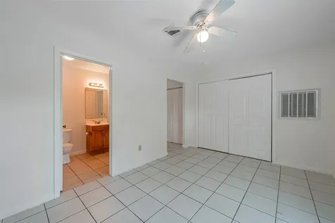 3238 Alabama 5 Houston TX 77004