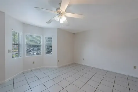 3238 Alabama 5 Houston TX 77004