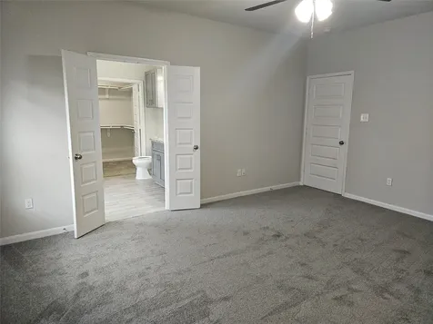 4801 Wenda Street B Houston TX 77033
