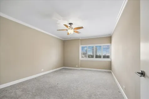 2929 Buffalo Speedway A513 Houston TX 77098