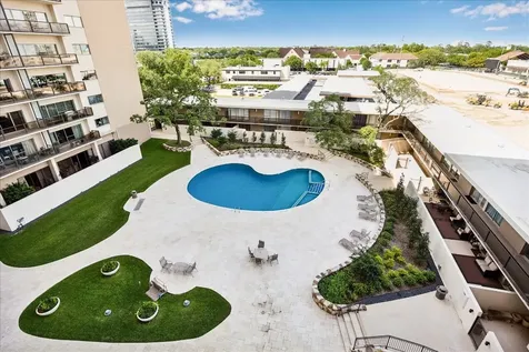 2929 Buffalo Speedway A513 Houston TX 77098