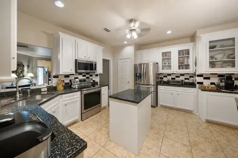 14006 Jamaica Circle Willis TX 77318