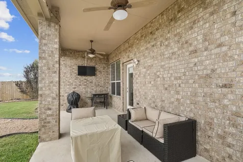 9411 Silver Ridge Drive Rosharon TX 77583