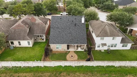 9411 Silver Ridge Drive Rosharon TX 77583