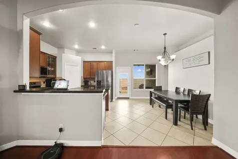 9411 Silver Ridge Drive Rosharon TX 77583