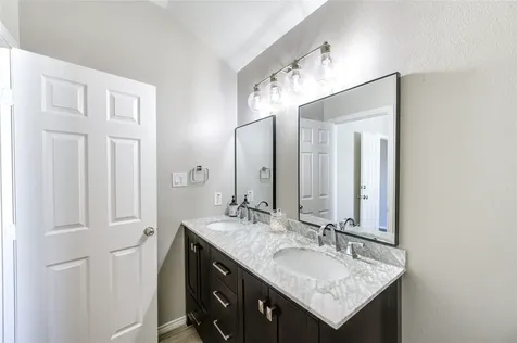 1838 Wheeler Street Houston TX 77004
