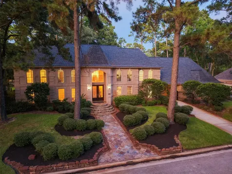 1722 Chestnut Grove Lane Kingwood TX 77345