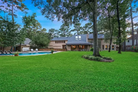 1722 Chestnut Grove Lane Kingwood TX 77345