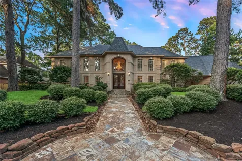 1722 Chestnut Grove Lane Kingwood TX 77345
