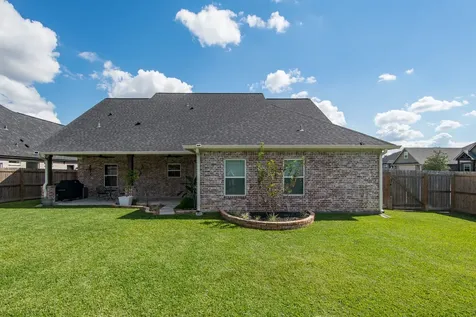 1 Greystone Court Angleton TX 77515