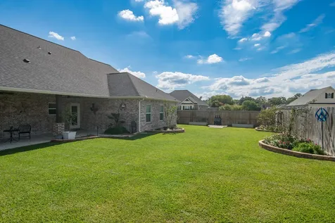 1 Greystone Court Angleton TX 77515