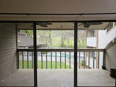 3900 Aspen Drive B201 Montgomery TX 77356