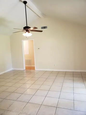 1129 E Rutgers Lane Deer Park TX 77536